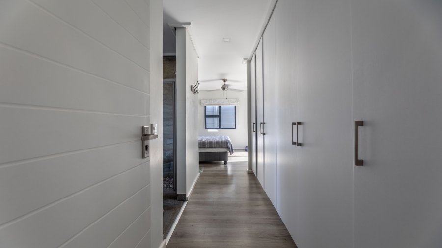 3 Bedroom Property for Sale in Parklands North Western Cape